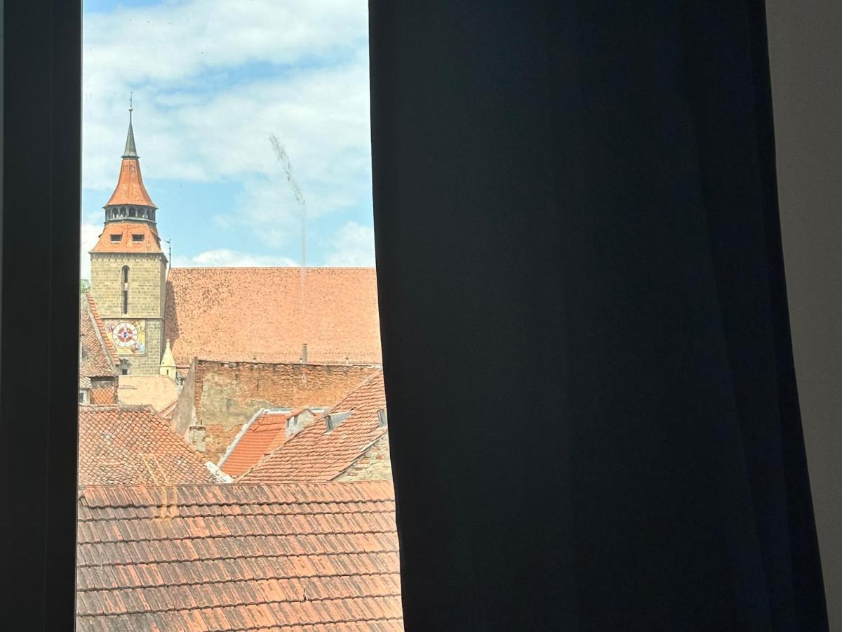 Peaceful Condo For Romantic Getaways Near Black Church - 3Min Walk Braşov Esterno foto