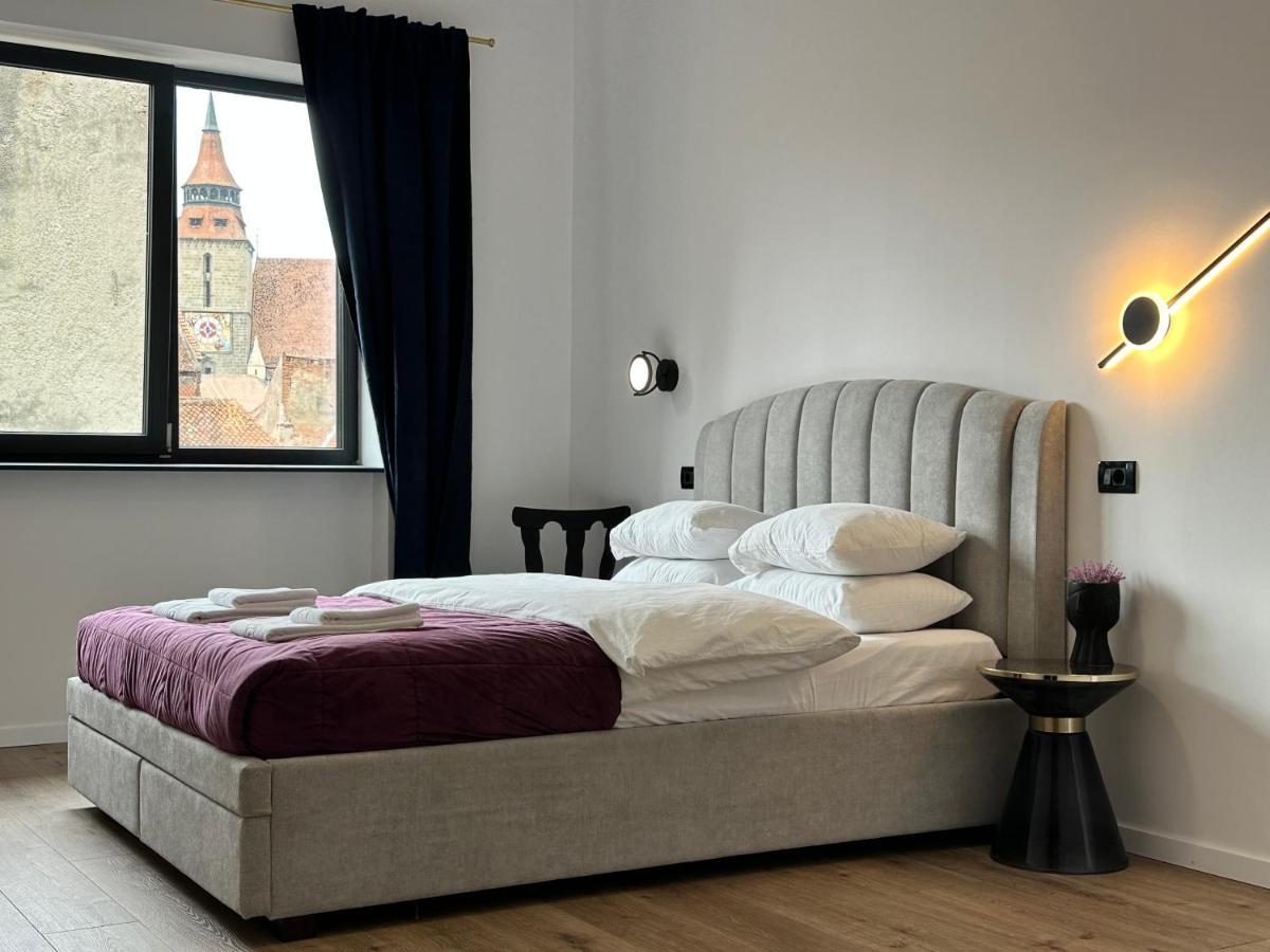 Peaceful Condo For Romantic Getaways Near Black Church - 3Min Walk Braşov Esterno foto
