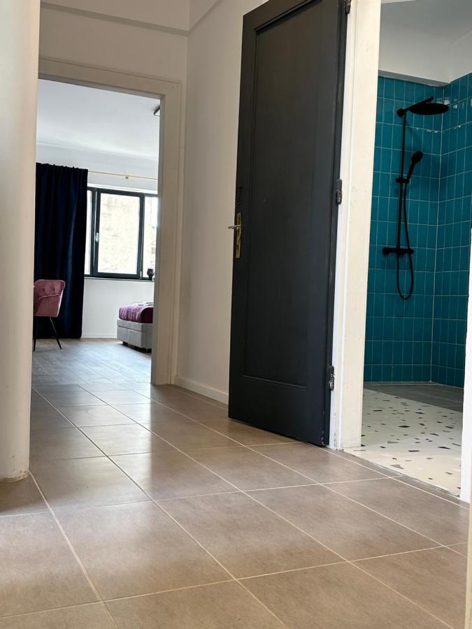 Peaceful Condo For Romantic Getaways Near Black Church - 3Min Walk Braşov Esterno foto