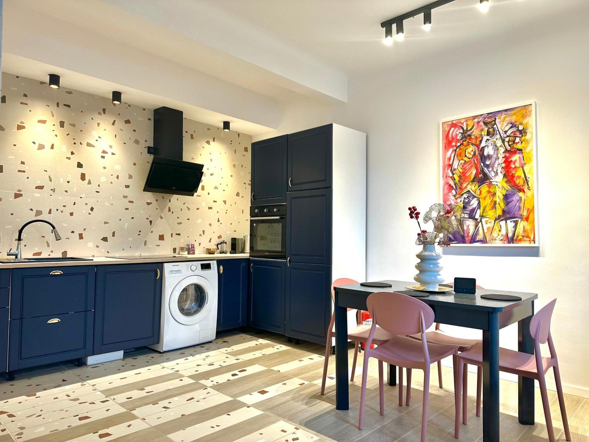 Peaceful Condo For Romantic Getaways Near Black Church - 3Min Walk Braşov Esterno foto